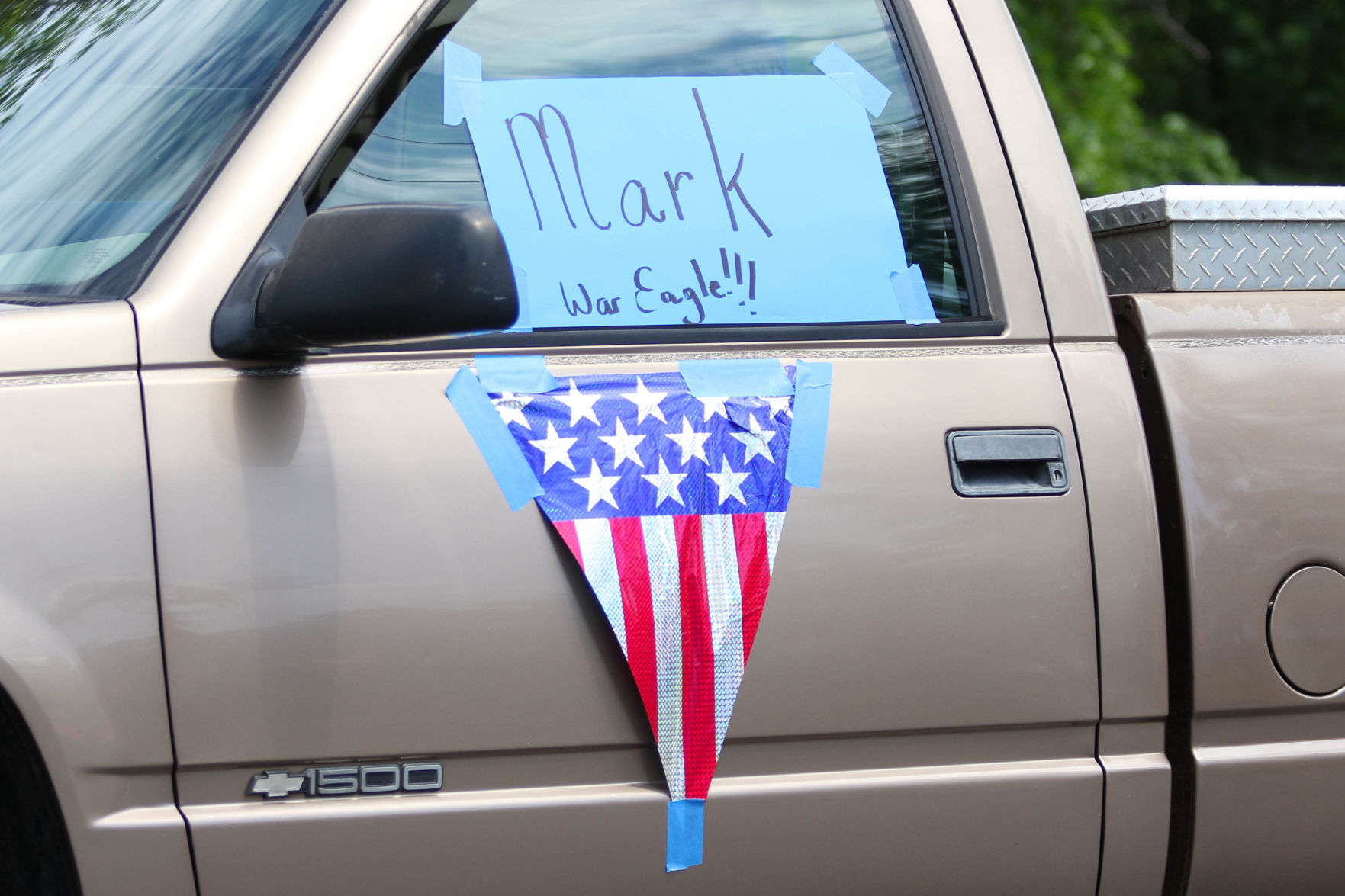 Car parade for Oak Park Nursing Home and Independent Living Community residents
